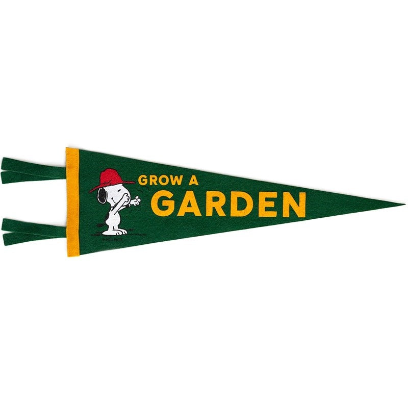 3P4 X Peanuts Pennant - Grow a Garden
