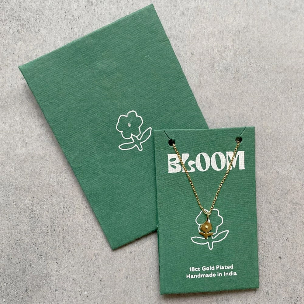 Gold Daisy Necklace